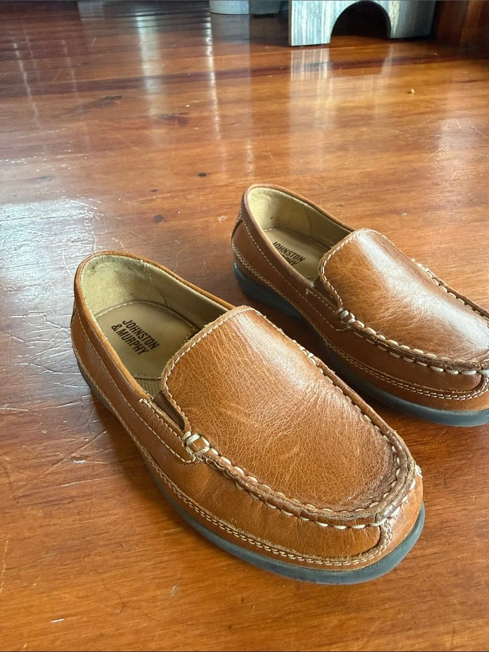 Johnston & Murphy Tan Leather Slip-On Loafers Boys Size 10